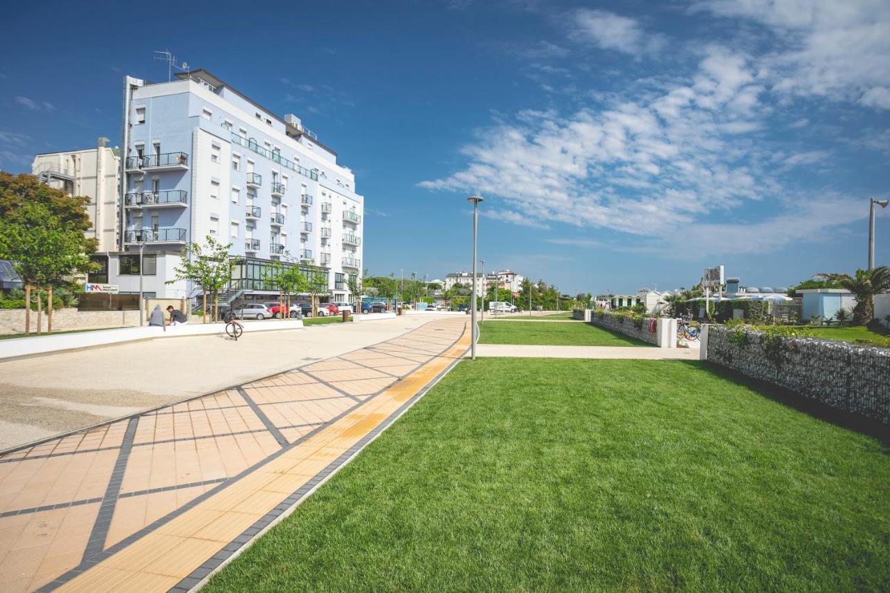 Hotel Baya - In Centro, Sul Mare 3*